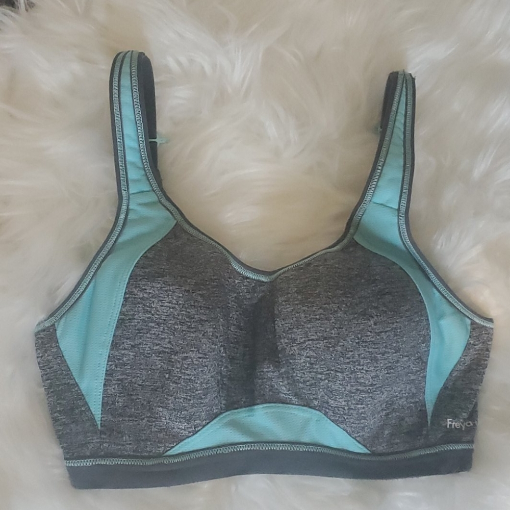 Freya Active Sports Bra 28 DD
